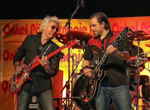 03.11.2018 Rudolf Rock feat. Susi Salm auf der Onkel PÖ Nacht im Empore Buchholz 